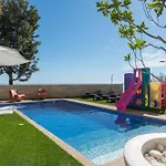 Seaview With Pool, Gym & Cinema Villa *