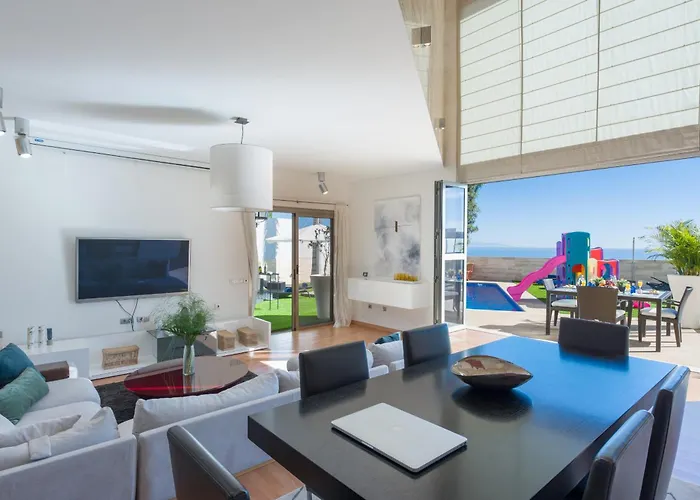 Vila Seaview With Pool, Gym & Cinema Santa Cruz de Tenerife