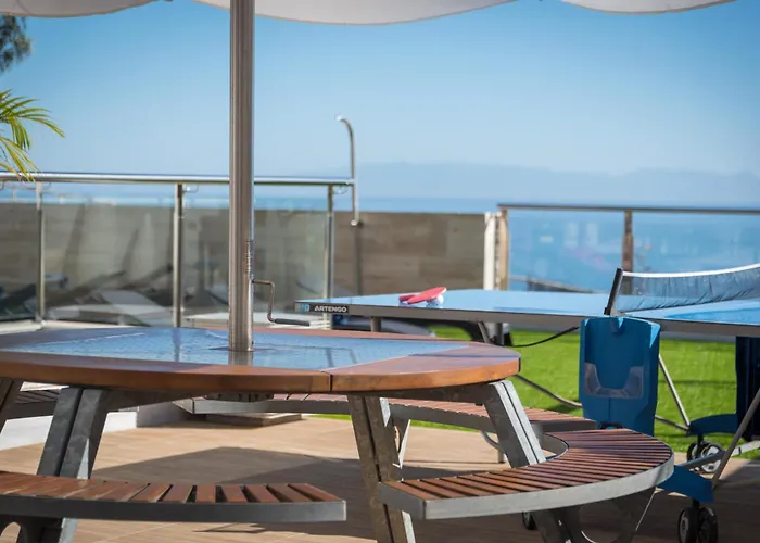 Vila Seaview With Pool, Gym & Cinema *