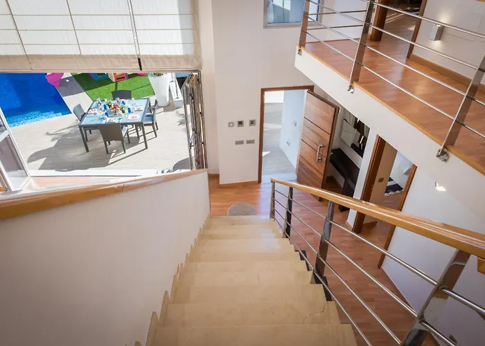 Seaview With Pool, Gym & Cinema * Santa Cruz de Tenerife